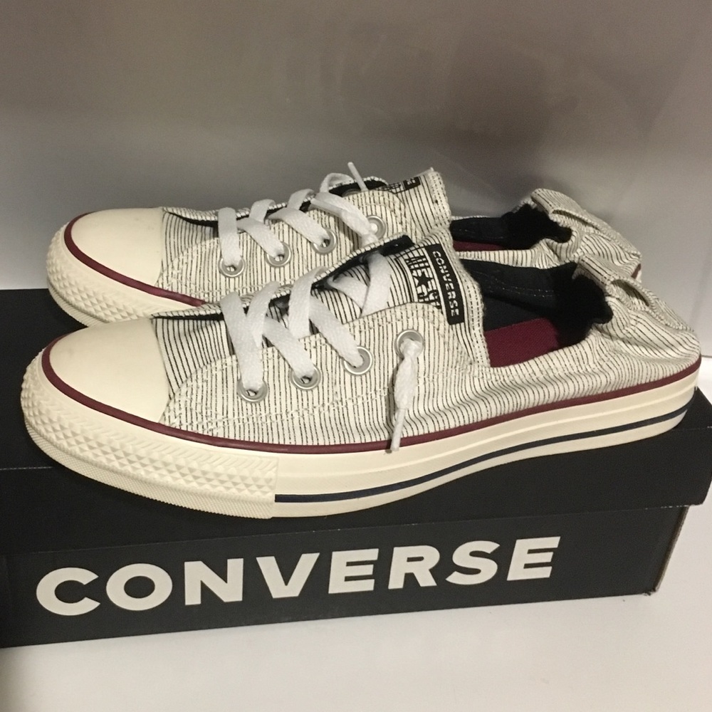 Women’s converse